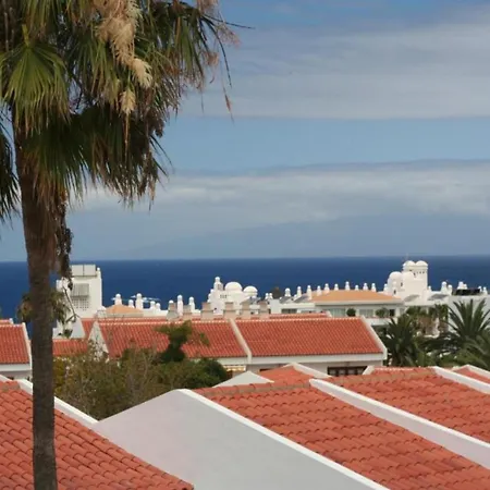 Moderno Estudio Con Terraza Y Piscina En Costa Adeje (Tenerife)