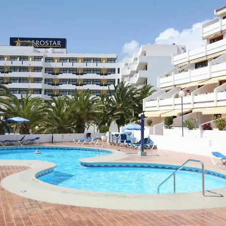 Moderno Estudio Con Terraza Y Piscina En Apartmanhotel 3*