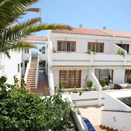 Apartmanhotel Moderno Estudio Con Terraza Y Piscina En Costa Adeje (Tenerife)